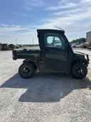 2023 John Deere XUV 835R Image
