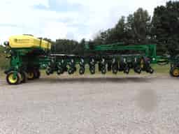 2025 John Deere 1775NT Image