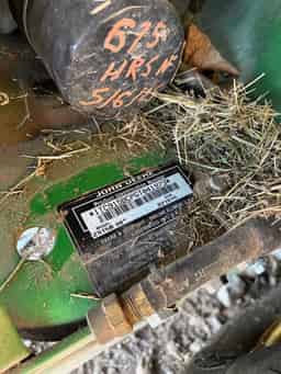 2016 John Deere Z915B Image