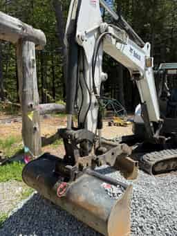 2012 Bobcat E42 Image