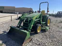 2006 John Deere 3520 Image