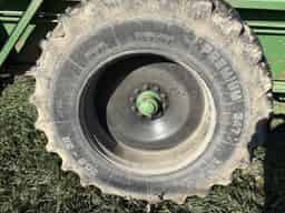 2000 Richardton 960 Image