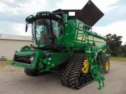 2023 John Deere X9 1000 Image