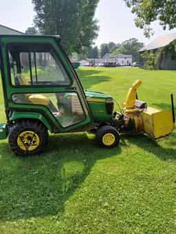 2020 John Deere X730 Image