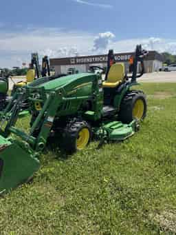 2015 John Deere 2025R Image