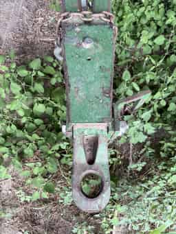 2005 John Deere 637 Image