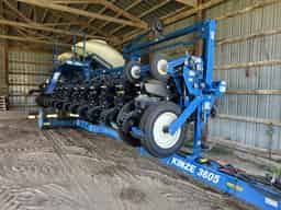 2024 Kinze 3605 Image