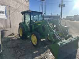 2013 John Deere 5075E Image