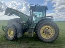 2004 John Deere 7920 Image