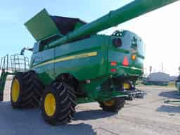 2024 John Deere S780 Image
