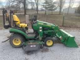 2023 John Deere 1025R Image