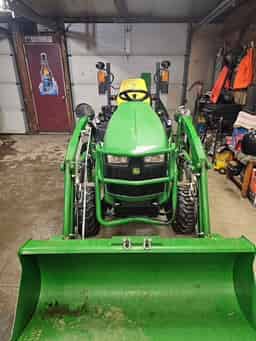 2020 John Deere 1025R Image