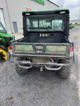 2023 John Deere XUV 835R Image