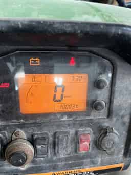 2011 John Deere XUV 825i Image