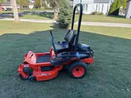 2025 Kubota Z232KW Image