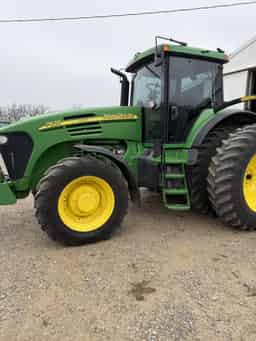 2004 John Deere 7820 Image