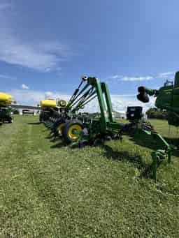2011 John Deere 1770NT CCS Image