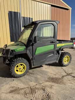2024 John Deere XUV 835M Image