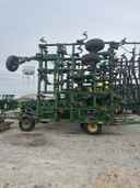 2005 John Deere 2210 Image