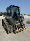2023 John Deere 325G Image