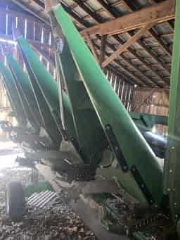 2013 John Deere 608C Image