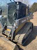 2023 John Deere 325G Image