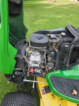 2013 John Deere X734 Image