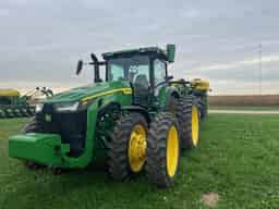 2024 John Deere 8R 340 Image