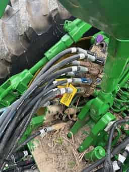 2024 John Deere 8R 340 Image