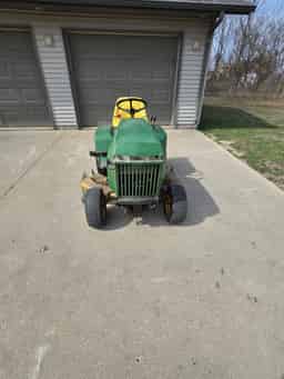 1993 John Deere 318 Image