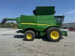 2023 John Deere S780 Image