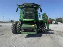 2023 John Deere S780 Image