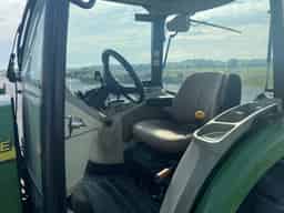 2011 John Deere 4720 Image