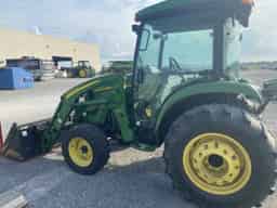 2011 John Deere 4720 Image
