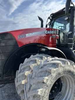 2020 Case IH Magnum 340 Image