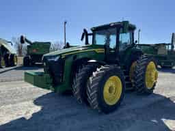 2024 John Deere 8R 340 Image