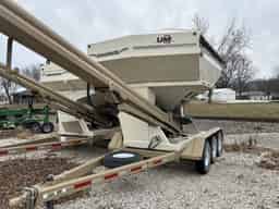 2014 Unverferth 3750XL Image