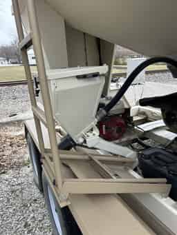 2014 Unverferth 3750XL Image