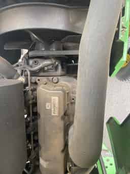 2002 John Deere 5105 Image
