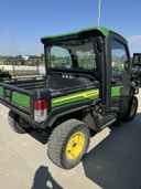 2022 John Deere XUV 835R Image