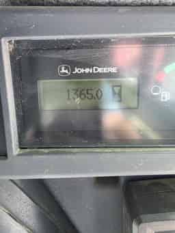 2021 John Deere 325G Image