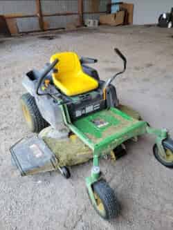 2016 John Deere Z525E Image