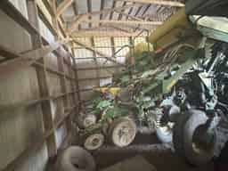 2005 John Deere 1790 Image
