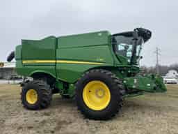 2021 John Deere S780 Image