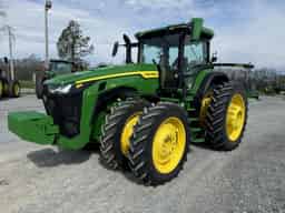 2024 John Deere 8R 250 Image