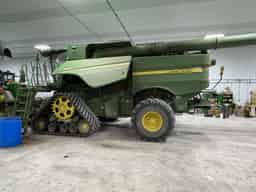 2023 John Deere S780 Image