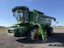 2023 John Deere S780 Image