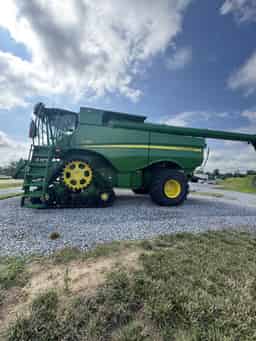 2024 John Deere S790 Image