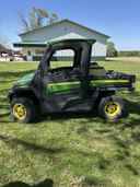 2019 John Deere XUV 835R Image