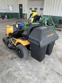 2022 Cub Cadet LT42e Image